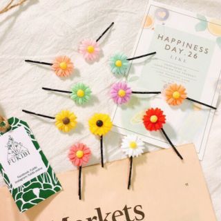 Kẹp tăm hoa cúc họa mi (được chọn màu)