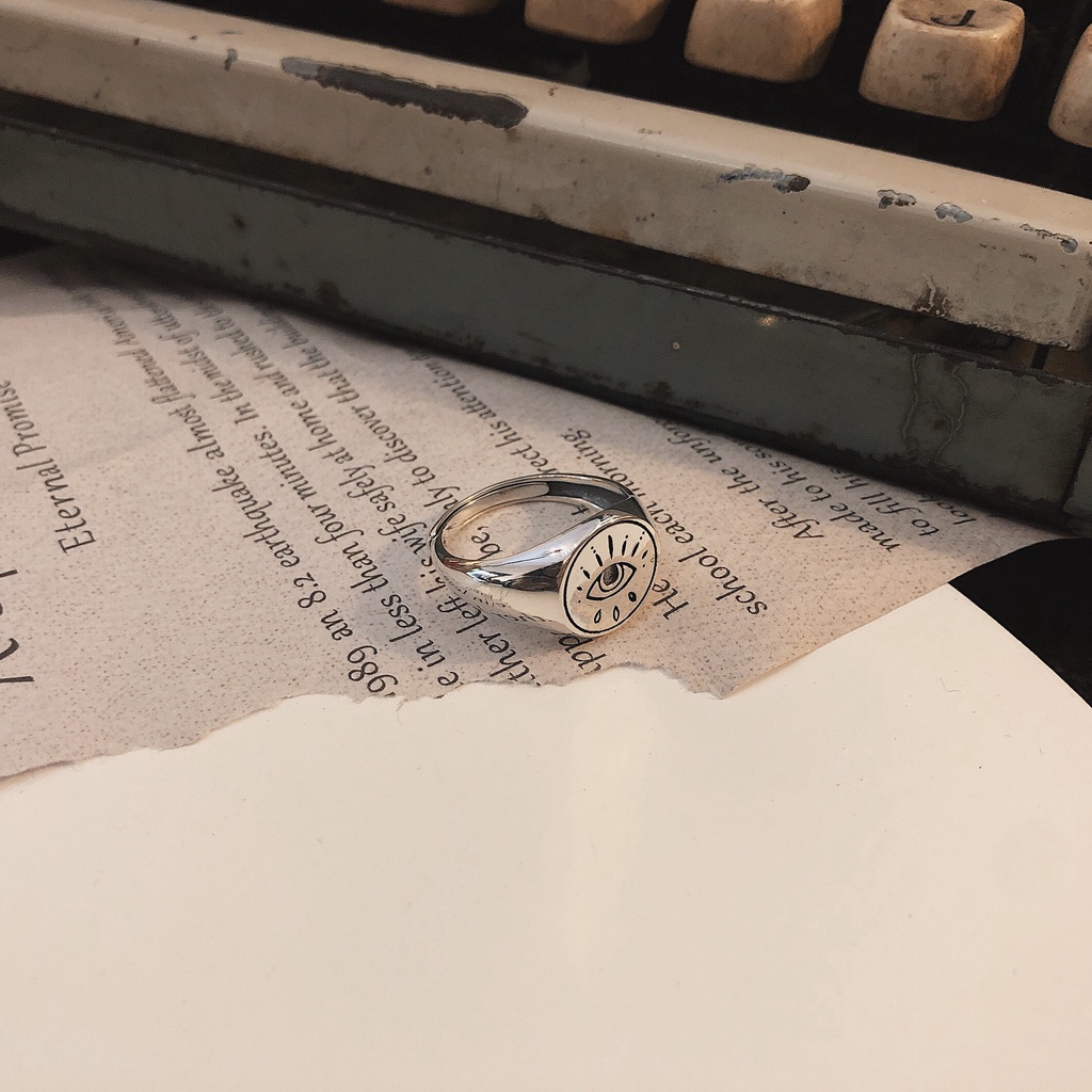 Nhẫn bạc SOFF CLUB S925 - Nhẫn tròn dẹt khắc con mắt