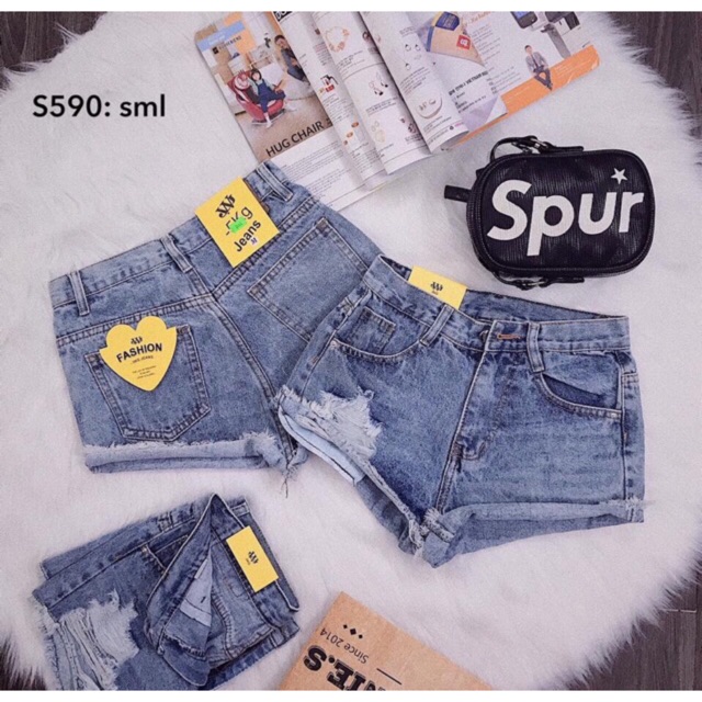Short jeans rách 1 bên tua lai lưng cao 571