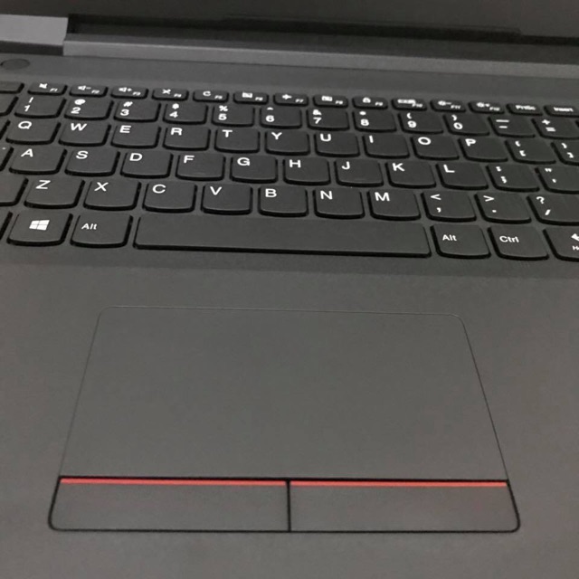 Lenovo V110 core i3 15,6inch | BigBuy360 - bigbuy360.vn