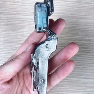 Bản lề Blum giảm chấn