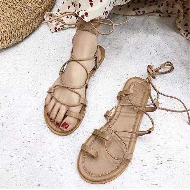 Sandal chiến binh có thể buộc dây nhiêu kiểu siêu xinh