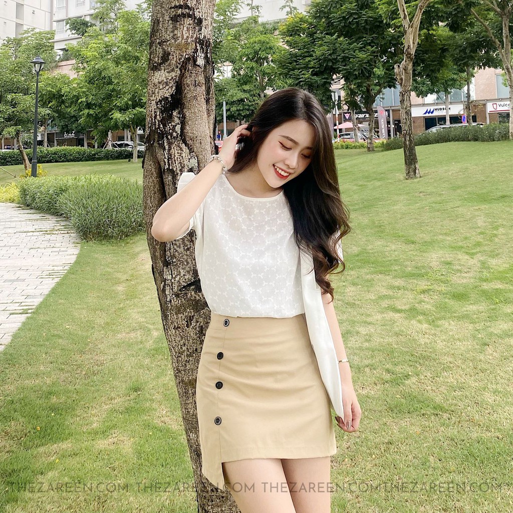 CHÂN VÁY KAKI VẠT CHÉO ĐÍNH NÚT ZAREEN VAA24 NUDE