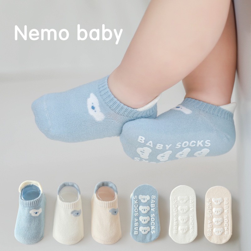 Set 3 đôi Tất vớ chống trơn bé trai bé gái nhiều hình dễ thương NEMO BABY chất vải thoáng khí