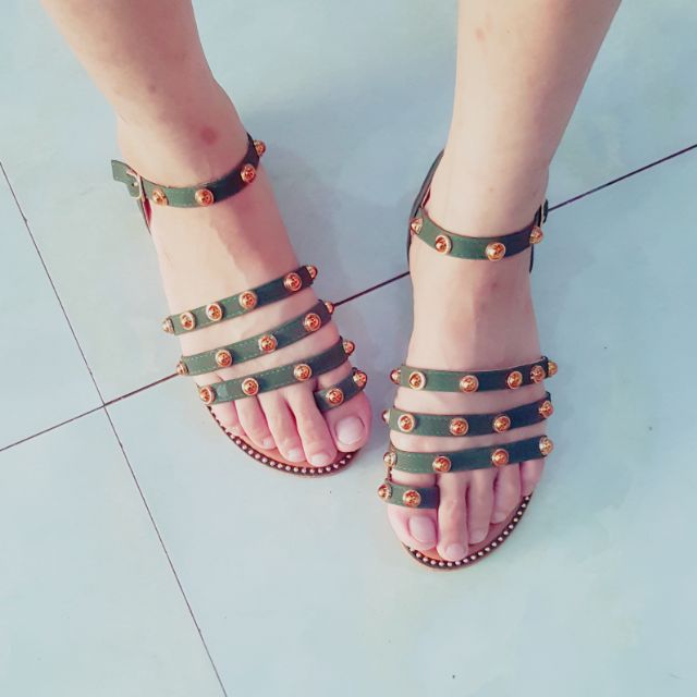 Dép xăng đan nữ đính đá