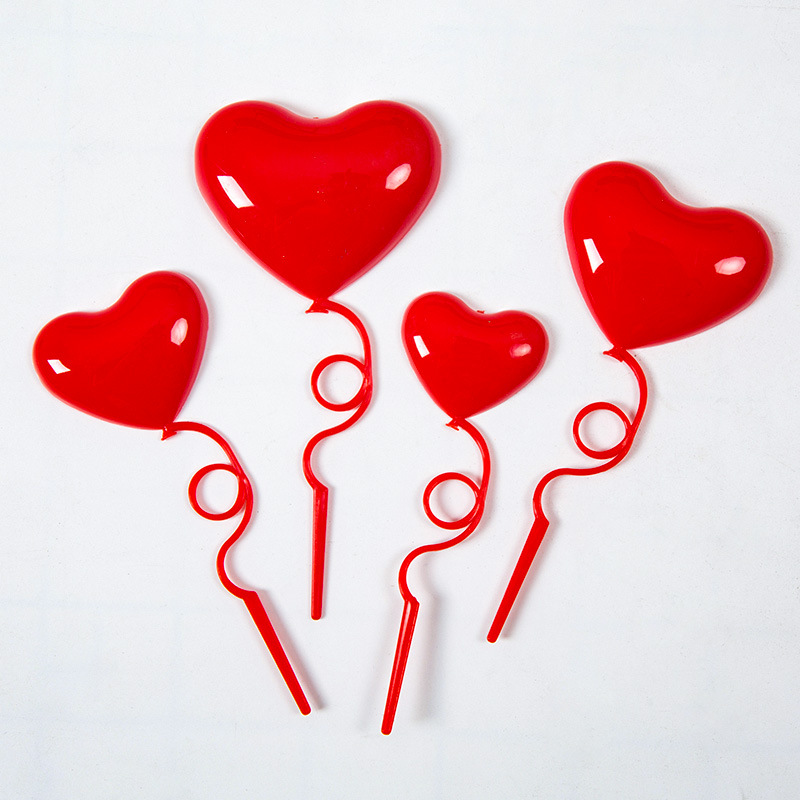 Bộ 4 Que Cắm Trang Trí Bánh Kem Hình Trái Tim Xinh Xắn