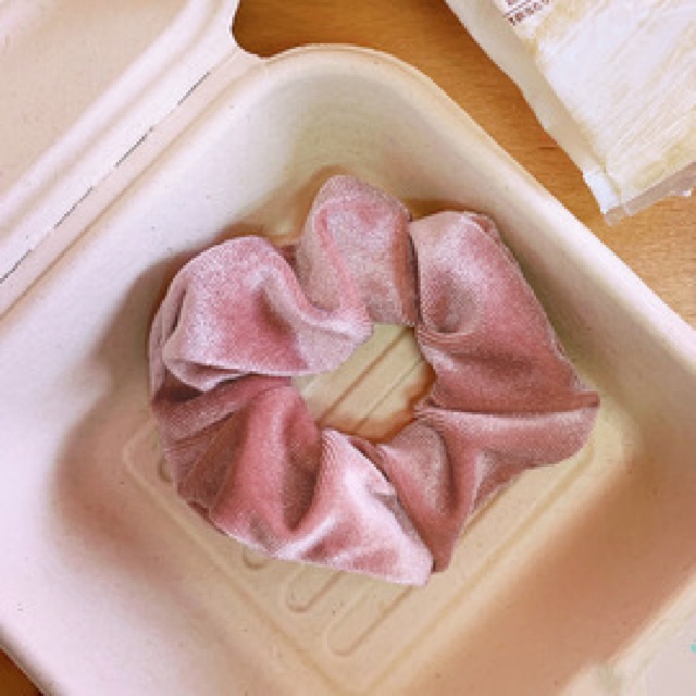 Buộc tóc scrunchies nơ nhung xinh xắn