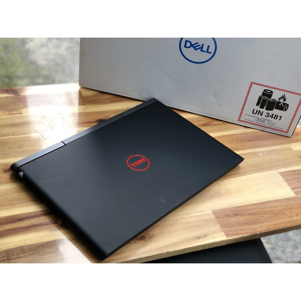 Laptop Dell Gaming 7567, i7 7700HQ 8G SSD128+1000G Vga GTX1050ti 4G Full HD Đèn phím giá rẻ