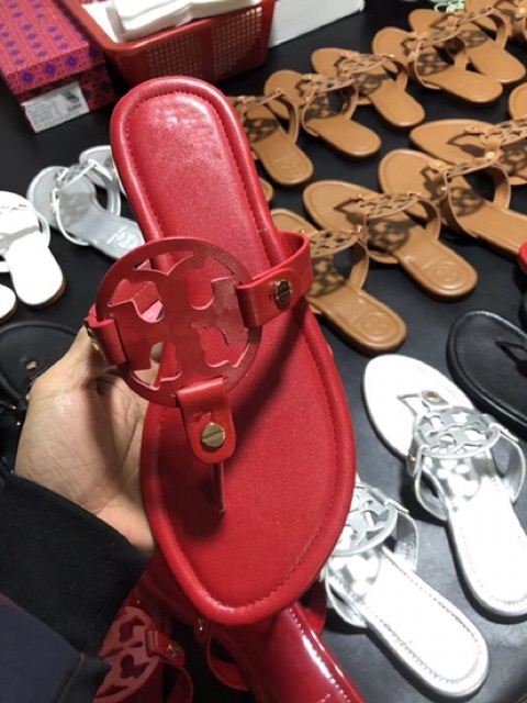 Dép tony burch xuất dư
