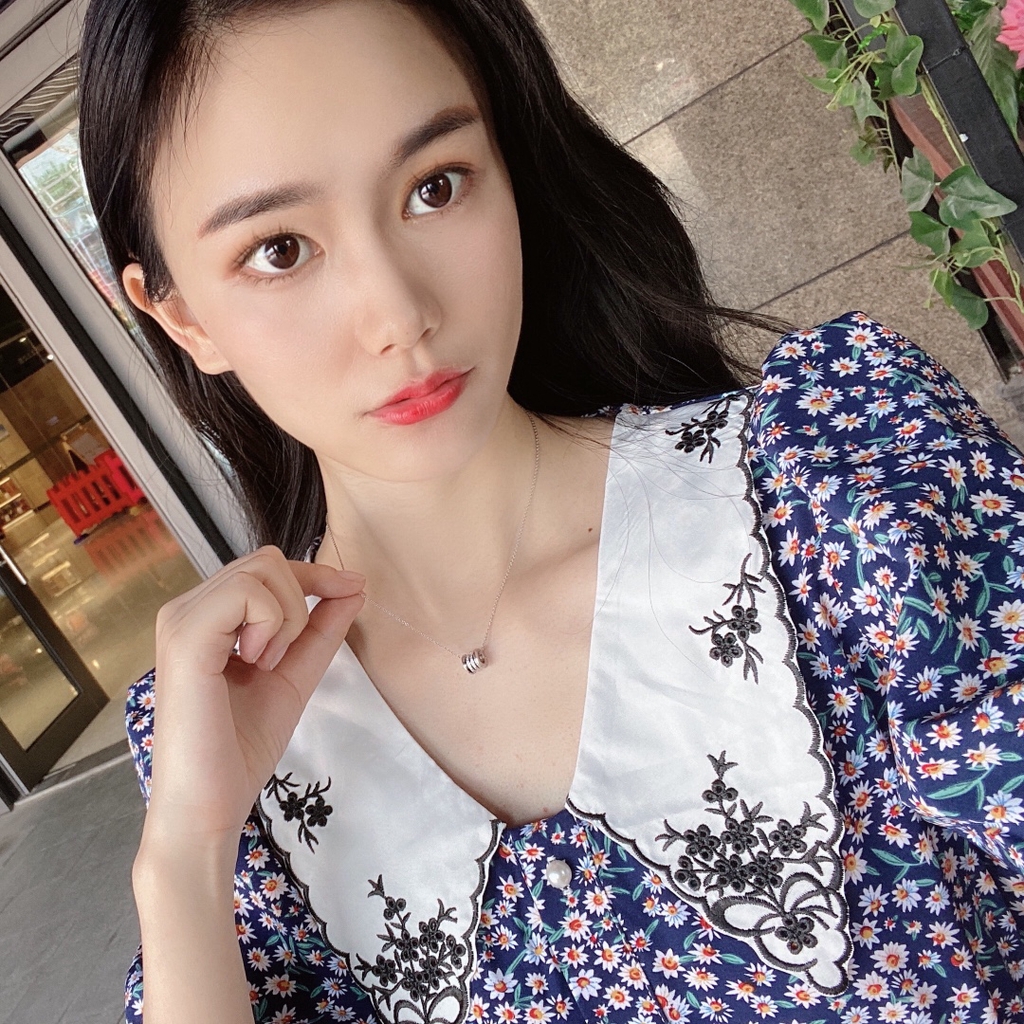 Vòng Cổ Thắt Eo Nhỏ Màu Vàng Hồng / Bạc | Mặt Dây Chuyền Kim Cương Sang Trọng Toàn Diện Cổ Ngắn Nửa Cổ Chống Dị Ứng Chống Thấm Nước
