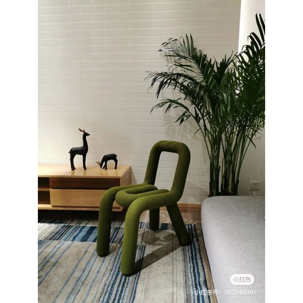 ghế bold chair phong cách hiện đại cách điệu , độc và lạ hàng nhập khẩu
