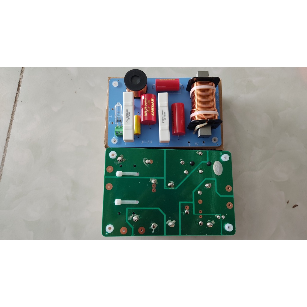 PHÂN TẦN LOA - MẠCH PHÂN TẦN 2 ĐƯỜNG TIẾNG F2A - GIÁ 1 CẶP