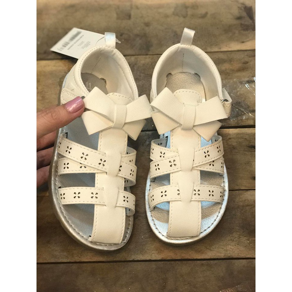 Giày bé gái Carters