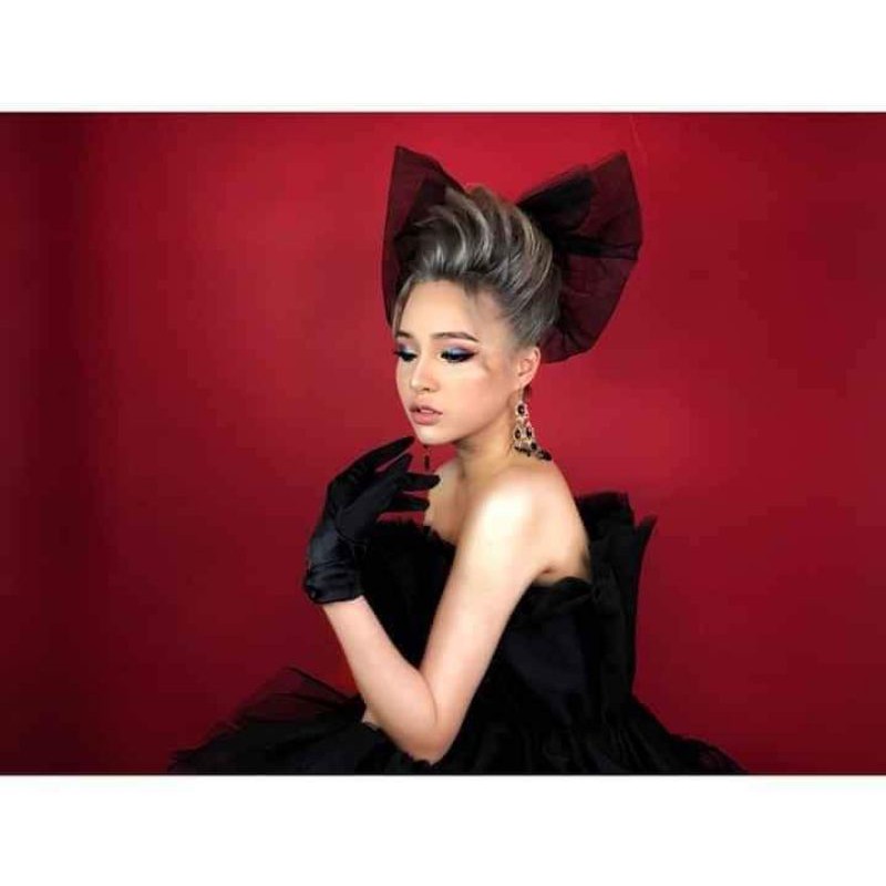Cài nơ cực xinh