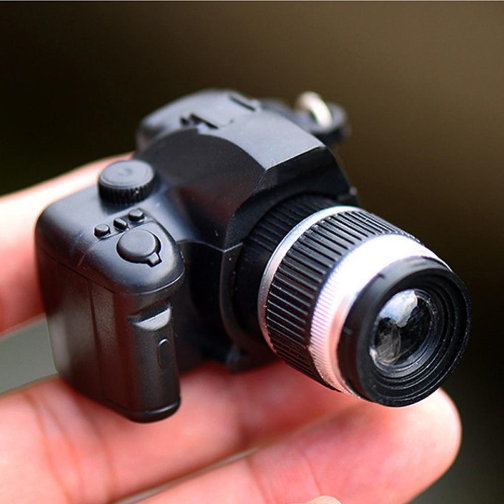 LILYES Móc Khóa Hình Máy Ảnh Có Đèn Led Xinh Xắn