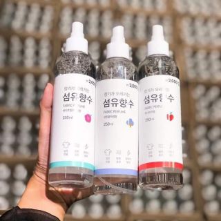 Xịt thơm quần áo fabric ferfume hàn quốc 250ml