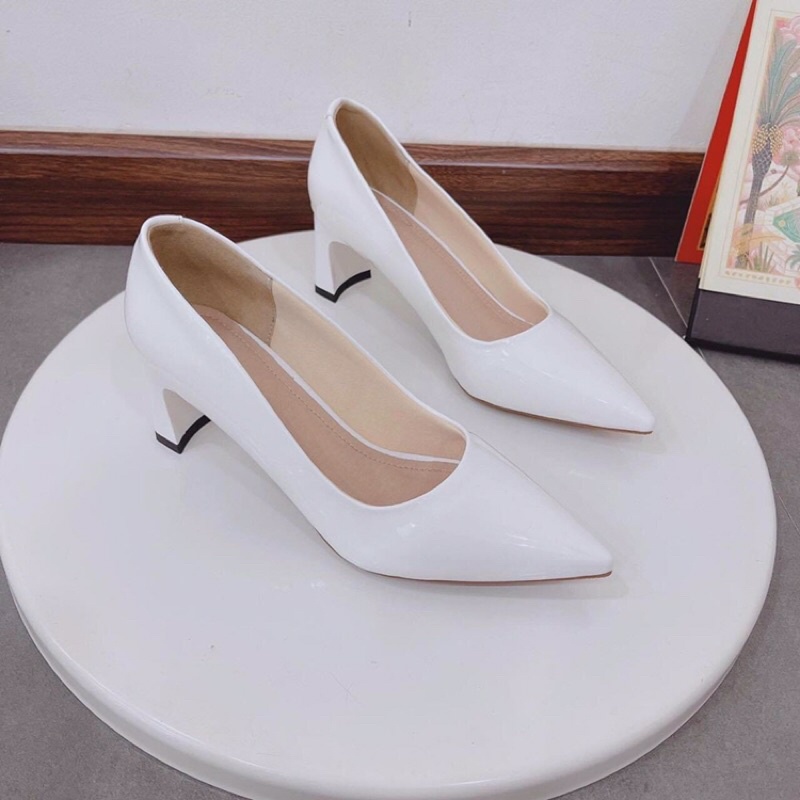 Giày cao gót da bóng mũi nhọn gót dẹt 5cm