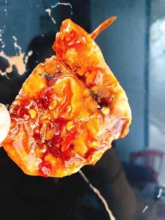 Mực rim me cay sa tế lon 250gr