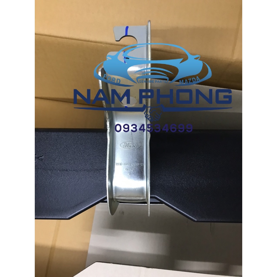 Bậc lên xuống Ranger - Bệ bước Ranger Wildtrak 16 Phụ RH - EB3Z16450GB / EB3B16450GL5GAX