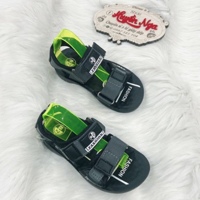 dép quai hậu sandal bé trai màu vạch trắng size 26-37