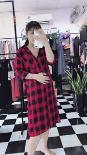 Váy sơ mi dáng suông bầu bí bon chen