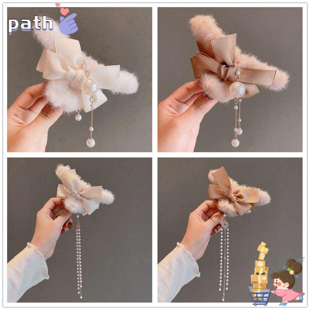 Kẹp Tóc Càng Cua Đính Ngọc Trai Dáng Dài Phối Lông Tua Rua Thời Trang