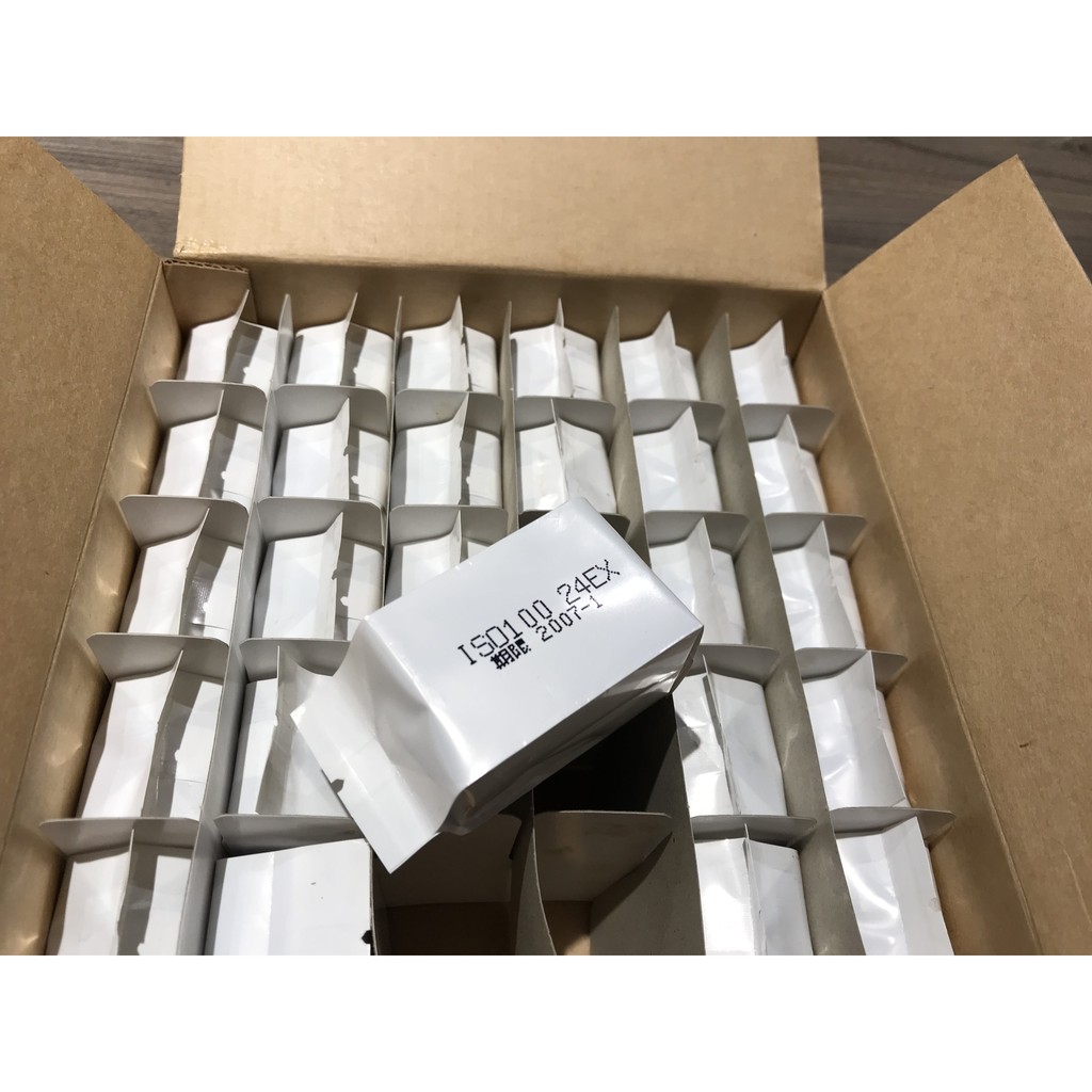 Film Chụp Ảnh  Konica Milnota Nội Địa Nhật Iso 100