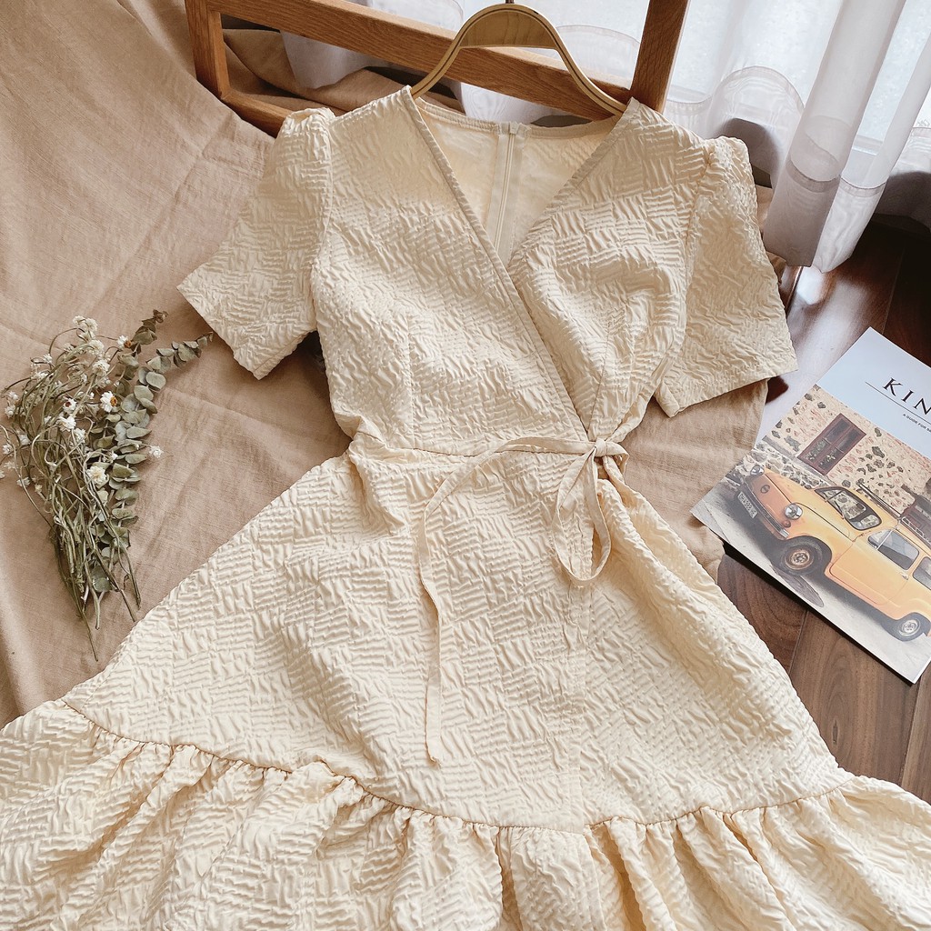 ĐẦM XÔ HOA NỔI ĐẮP CHÉO CHÂN BÈO | BigBuy360 - bigbuy360.vn