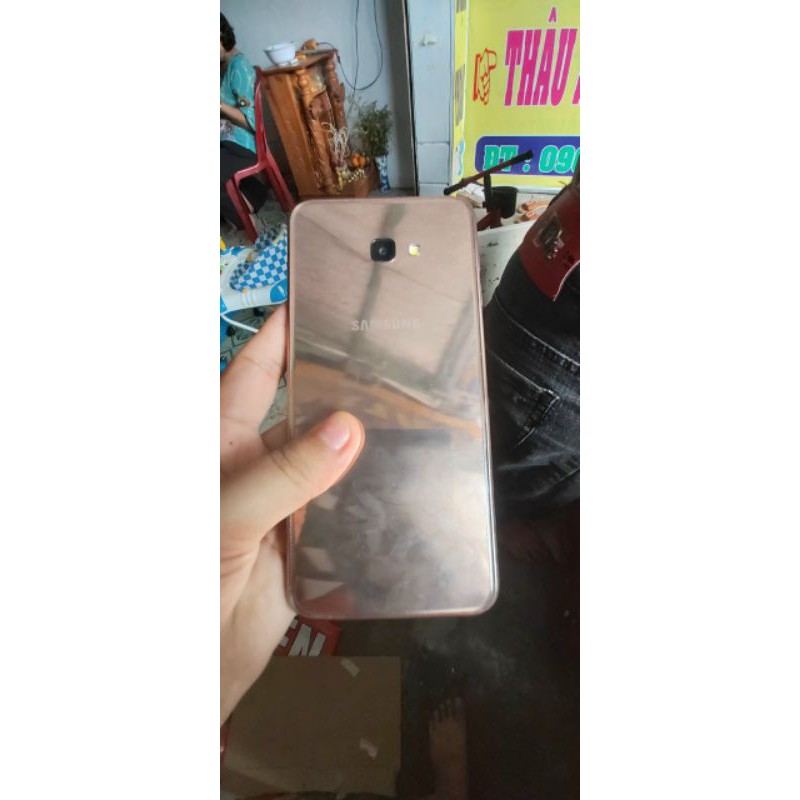 Điện thoại sam sung j4 plus