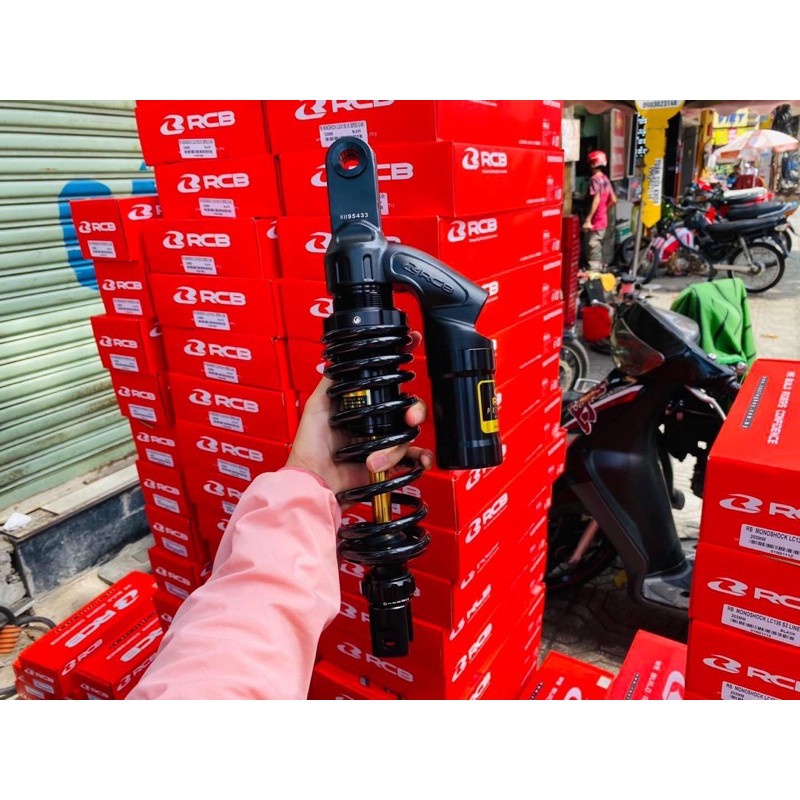 Phuộc sau RCB Đen Ti vàng VS, VD cho Vario , Click , Vison “ tặng lò xo “