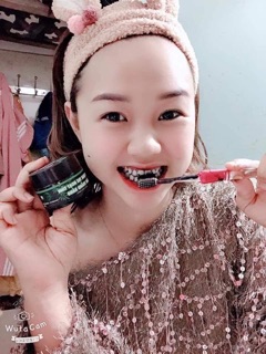 Bột than tre làm trắng răng