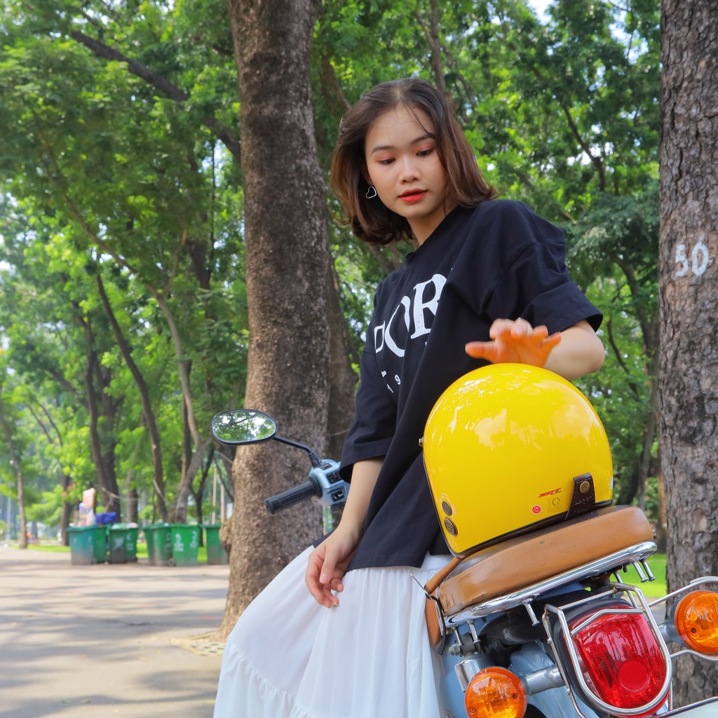 Mũ bảo hiểm 3/4 đầu SRT lót nâu SH loại cao cấp (Màu vàng nghệ)