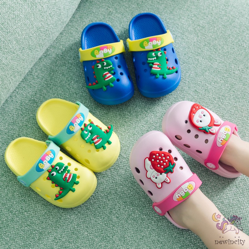 Dép Kiểu Họa Tiết Hoạt Hình Xinh Xắn Thoáng Mát Cho Bé Trai Gái Phong Cách Hàn Quốc