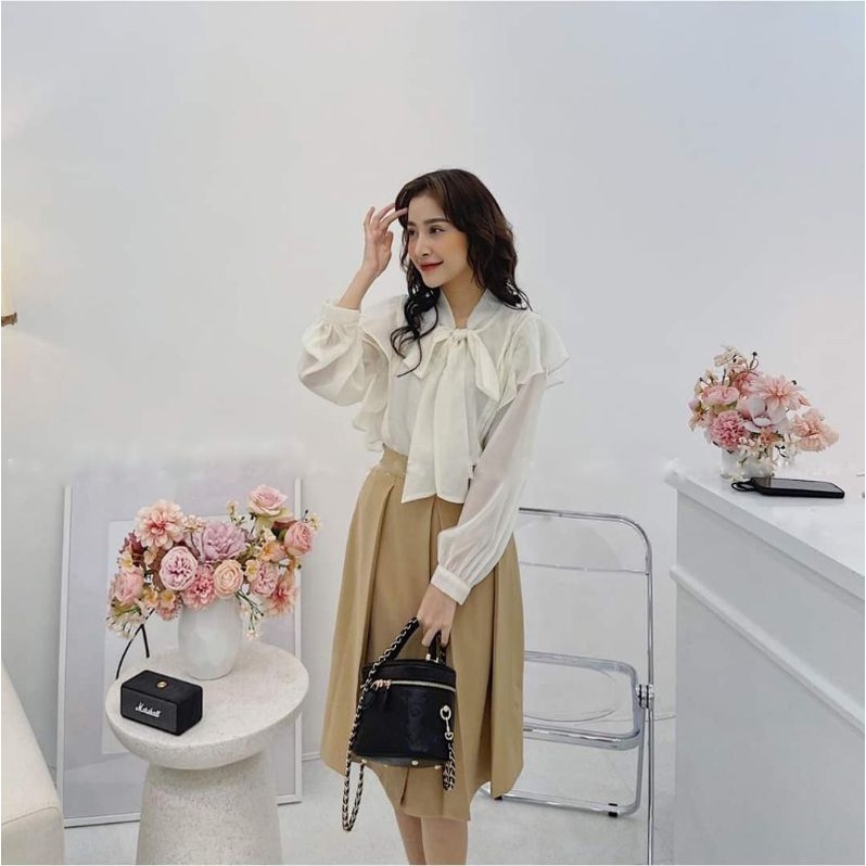 Áo cổ nơ tơ nhũ bèo vai | BigBuy360 - bigbuy360.vn