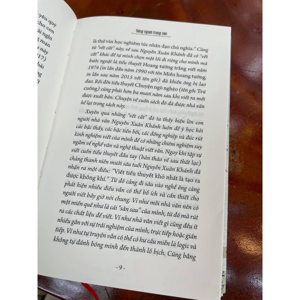 Sách - Tiếng Người Trong Văn - Nguyễn Xuân Khánh (Bình Book) - Bìa cứng