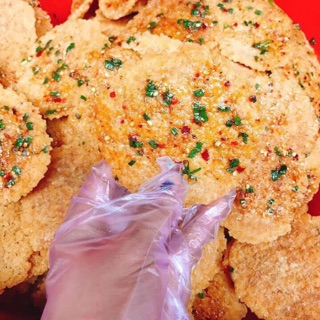 30 gói cơm cháy chiên nước mắm hành