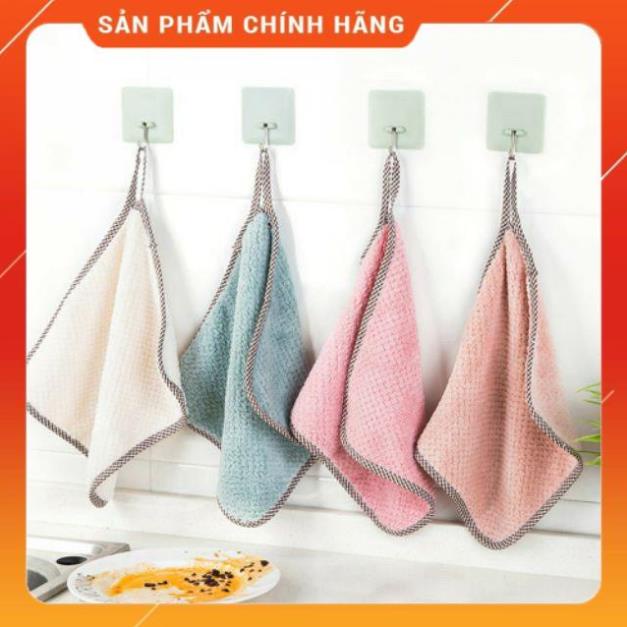 Khăn nhung lau tay nhà bếp siêu thấm có móc treo