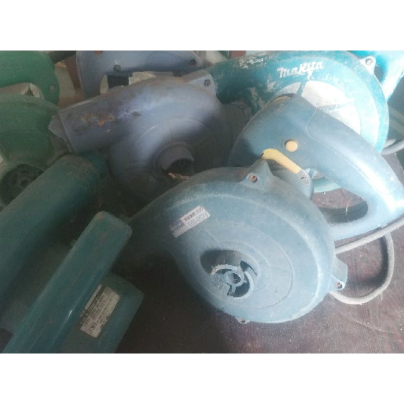 Thổi bụi Nhật giá rẻ lên điện 220v