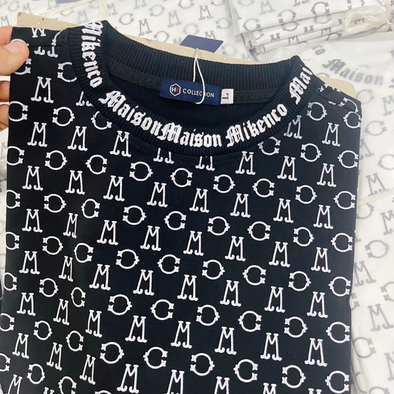 Áo thun cổ tròn Mikenco Monogram chất cotton xịn đẹp, Áo thun Mikenko nam nữ hoạ tiết 5D hot 2022