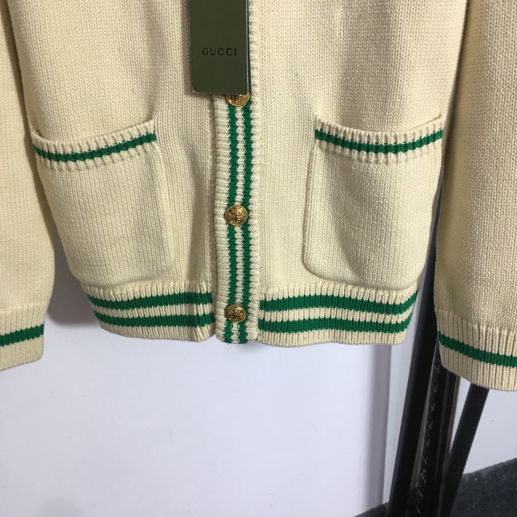 Áo khoác len cardigan thời trang cao cấp Gucci GC phong cách trẻ trung