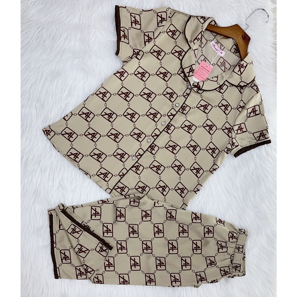 Bộ đồ pijama mặc nhà hãng Anna, bộ mặc ngủ ở nhà chất lụa thiết kế dáng áo cộc quần ngố hoa tiết chữ độc đáo, màu đẹp