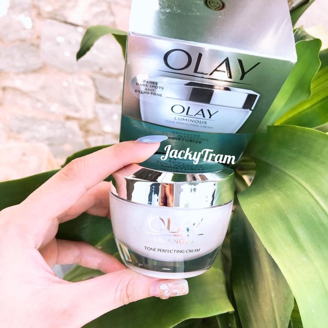 Hàng Mỹ] Kem Dưỡng Trắng Da Mặt Olay Luminous Adv Tone Perfecting Cream (48g)