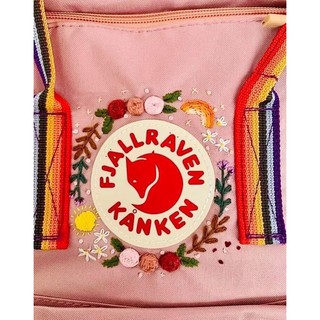 Balo kanken quai da thêu ( tặng kèm set pin + miễn phí thêu tên)