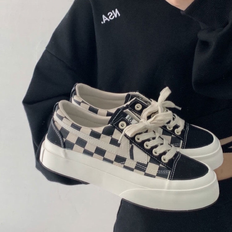 Giày thể thao ulzzang buộc dây sọc caro