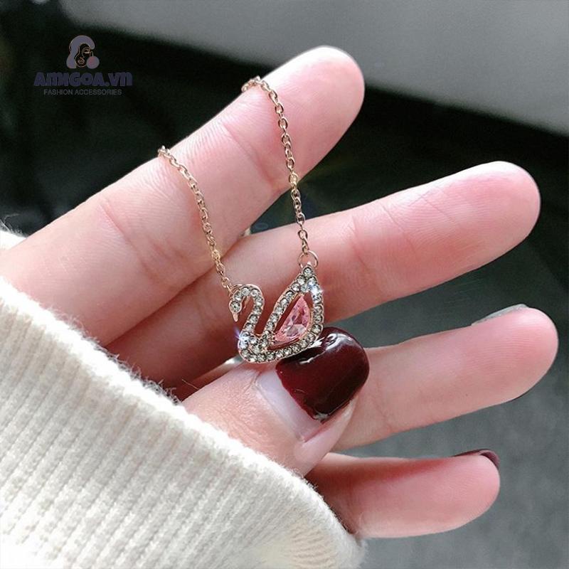 ✨✨Dây chuyền nữ mặt thiên nga đính đá zircon lấp lánh vòng cổ nữ mạ titan thiết kế xinh xắn trẻ trung phong cách Hàn Quốc