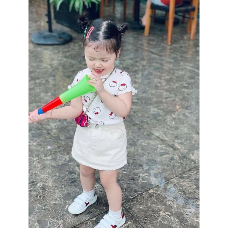 Sét Zara áo Hello Kitty mix chân váy kaki cho bé 10-20kg