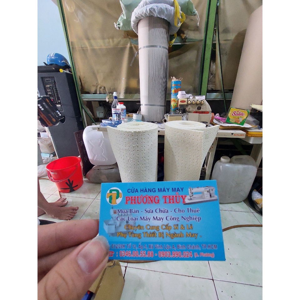 Mút lót bàn ủi có đục lỗ sẵn khổ 80x150cm