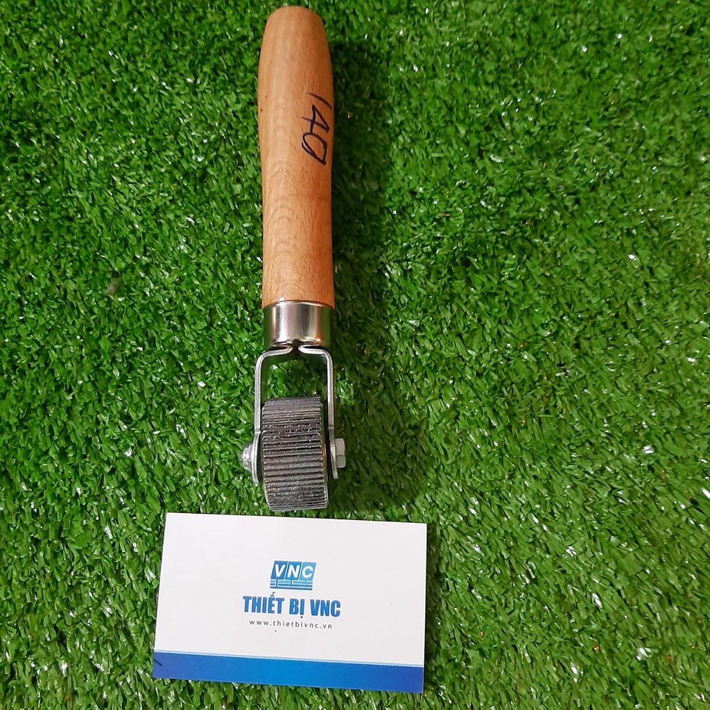 Con lăn lốp xe ô tô chuyên dụng 20mm