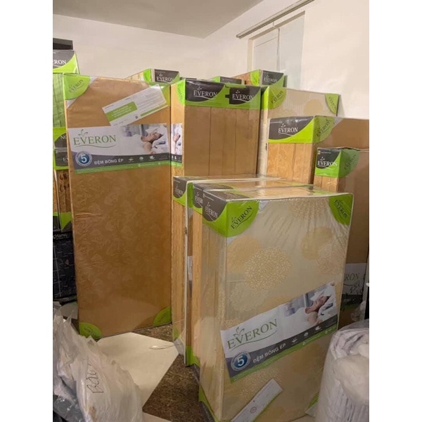 Nệm đệm Everon chính hãng giảm 40-50%