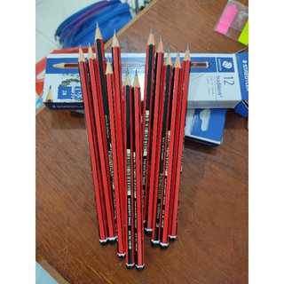 1 Hộp chì Đức 110-2B(12 cây)
